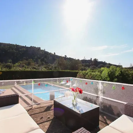 5-bedroom To Enjoy With The Family By Renthousing Nyaraló *