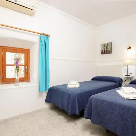 Сasa de vacaciones 5-bedroom To Enjoy With The Family By Renthousing *