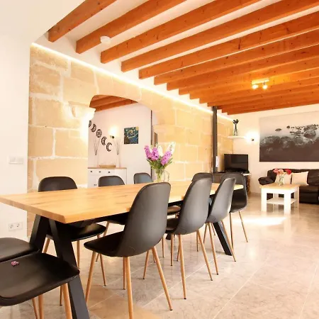 5-bedroom To Enjoy With The Family By Renthousing Vakantiehuis Pollença